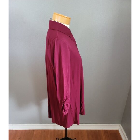 Kim Rogers Women’s Shirt Maroon Size Medium 3 /4 Sleeve Collared Button Up Top - Picture 2 of 10